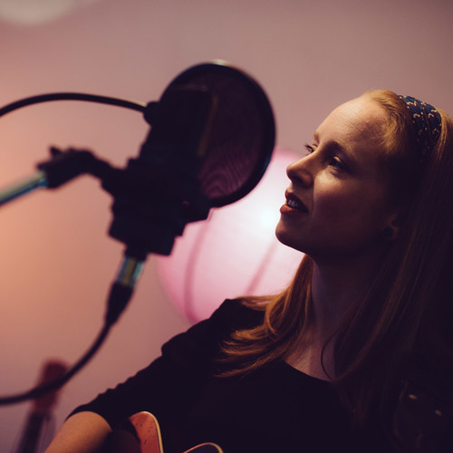 Stream Edwina Dunn music | Listen to songs, albums, playlists for free