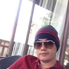 Toan Le