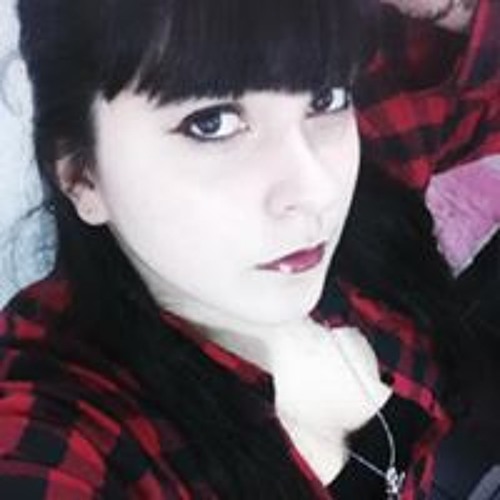 Juliana Lage’s avatar