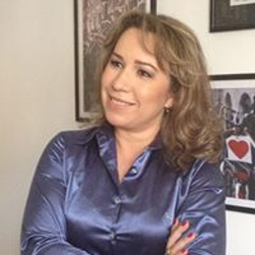 Rosélia Vianna’s avatar