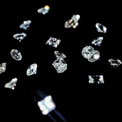 P3LON-DIAMOND CLIQUE