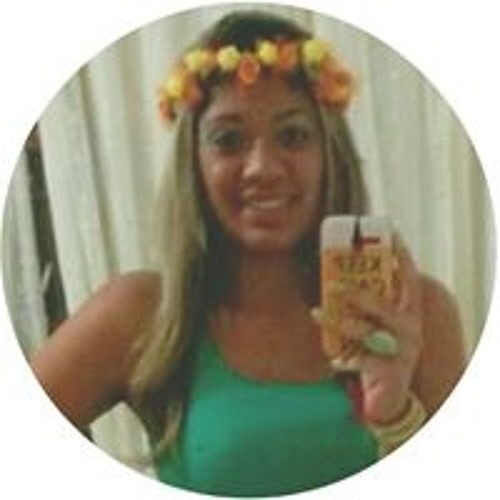 Caroline Bittencourt’s avatar