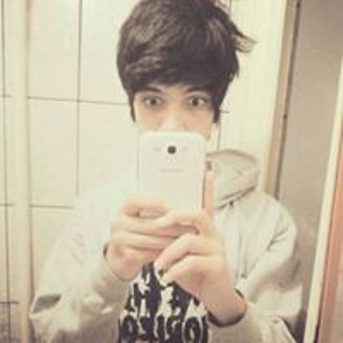 Luke Oliveira’s avatar