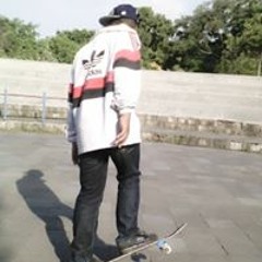 Novan Esthi Bimo Santoso