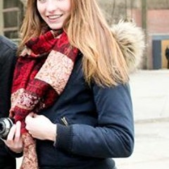 Esther van der Leest