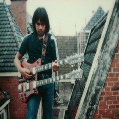 I love the sound of breaking glass