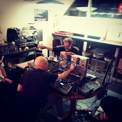 Heisenberg Compensators