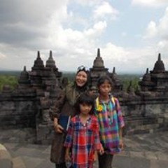 Trie Supraptiningsih