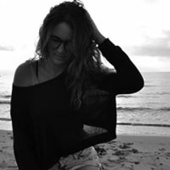 Jina Mesones
