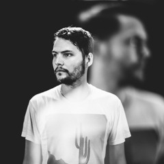 Findlay Brown (Official)