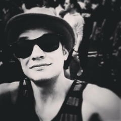 ΛDRIΛN JΛMES