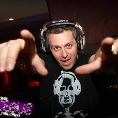 Stream DJ Mike Evans music | Listen to songs, albums, playlists for ...