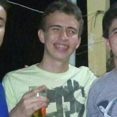 Lucasneves.