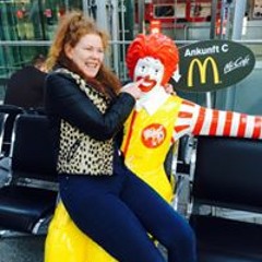 Red Amanda Earthling