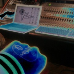 T Lee MrSittinonmills