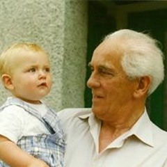 Mandi 'mental' Leaves