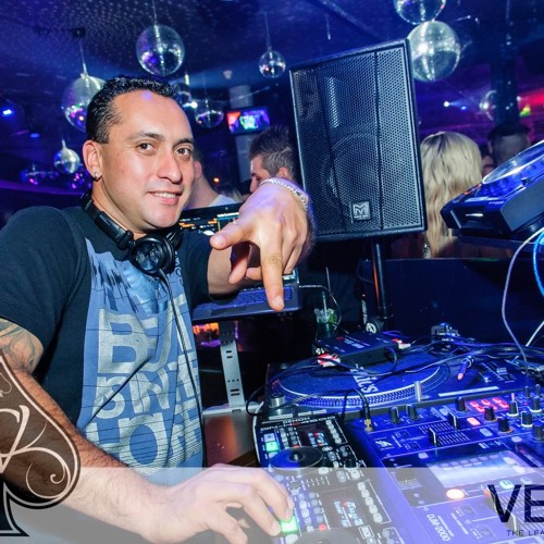 Back to the Classics Megamix by David Noise