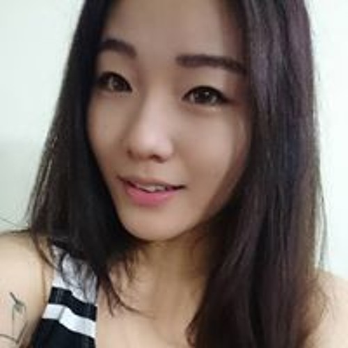CaRrie Tan’s avatar