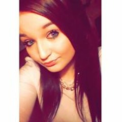 Laura Van Den Broecke