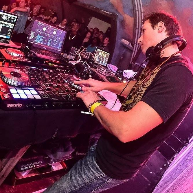 DJ MisthaP