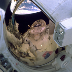 Low Earth Oscillator