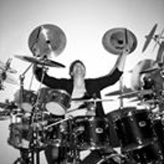 Izak Drummer
