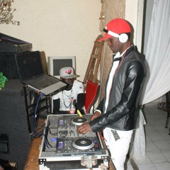 Deejay Momoo