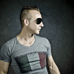 Oscar Ferocë - Shimmers Remix 2