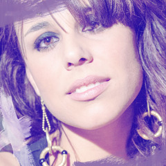 Sara Nievas Official