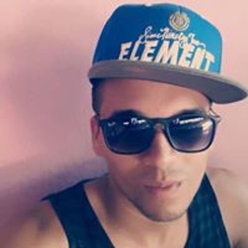 Ismael Nascimento’s avatar