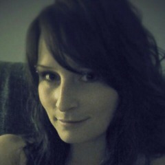 nini-not-so-geek