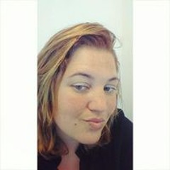 Carla Correa de Oliveira