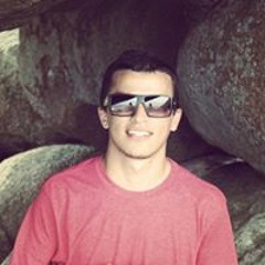 Mayke Corrêa Silveira