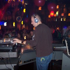 DJ Stanton V