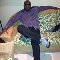 Tayo Fenandez Davies