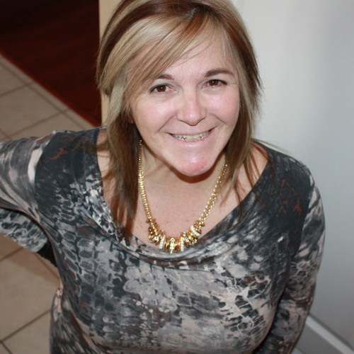 Stream Angie Ricci aka amomnus music | Listen to songs, albums ...