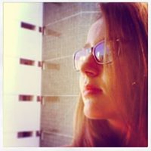 Stream Larissa Santos music | Listen to songs, albums, playlists for