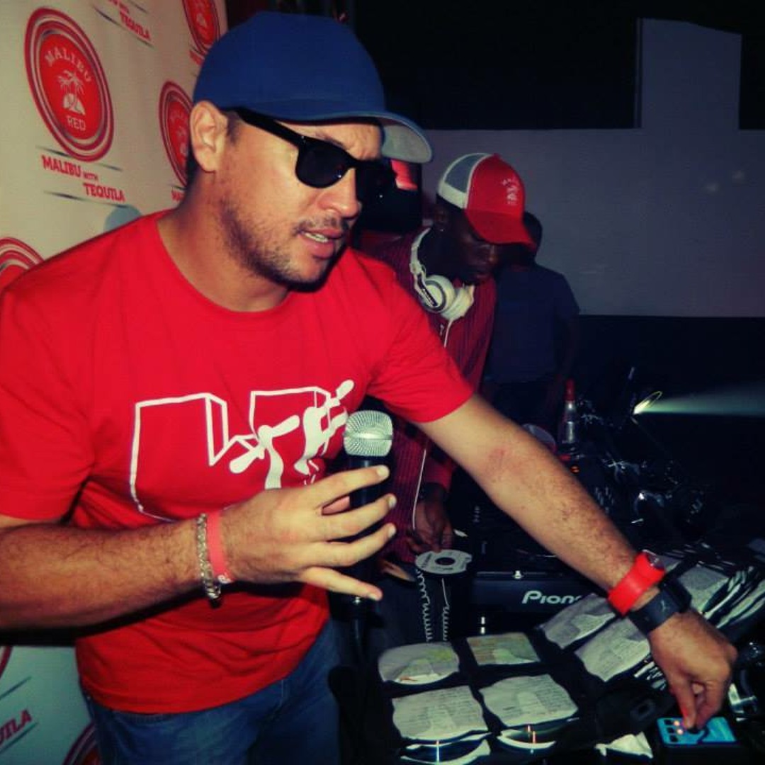 Stream DJ-CHELLO music | Listen to songs, albums, playlists for free on ...