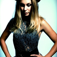 Amy B (Frankie Charles)