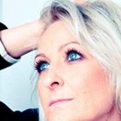 Nadine Tina Perschau