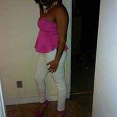 Nakia Proud Mommi Horton