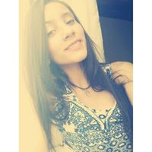 Esther Caroline’s avatar
