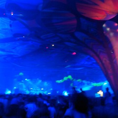 ● tek & acid & mental ●