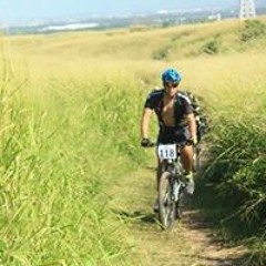 Dominic Antoni Capacete