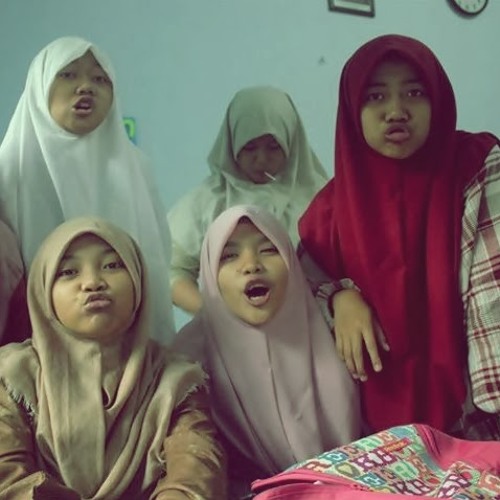 Stream Cupsanna kendrick (cover) by user804264364 Listen online for