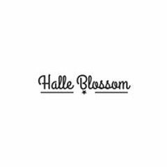 Halle Blossom