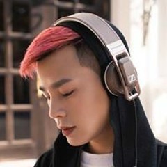 Kelvin Hồ