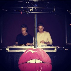 Puxty & Gunn