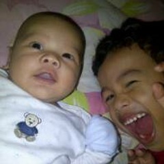 Annastavia Nevy Moenandar