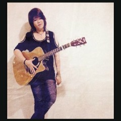One Direction -All these little things cover by Daryl Goh (Me on guitar!! hehe..XD)